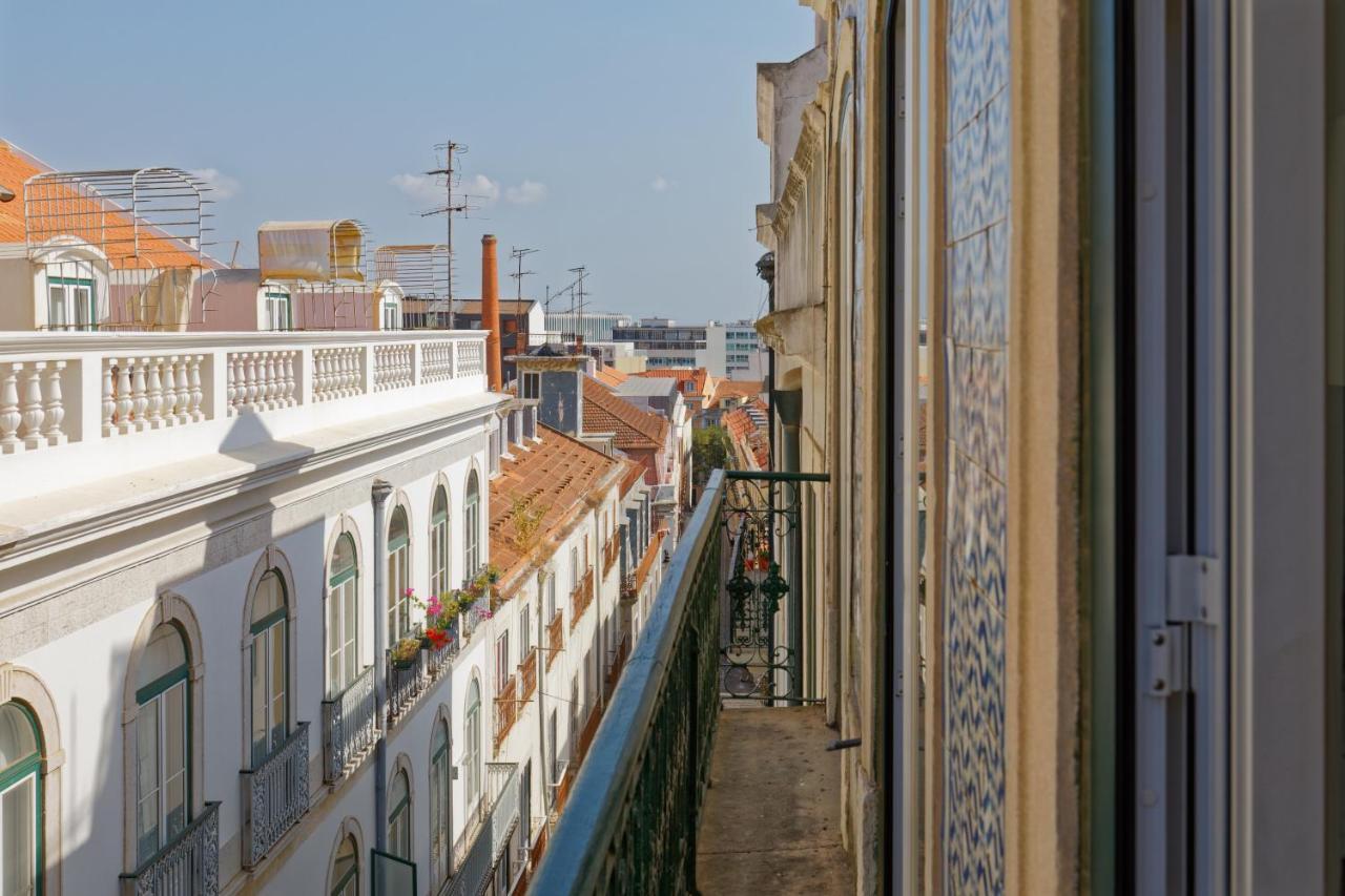 Boutique Chiado Duplex Apartment Lisbon Bagian luar foto